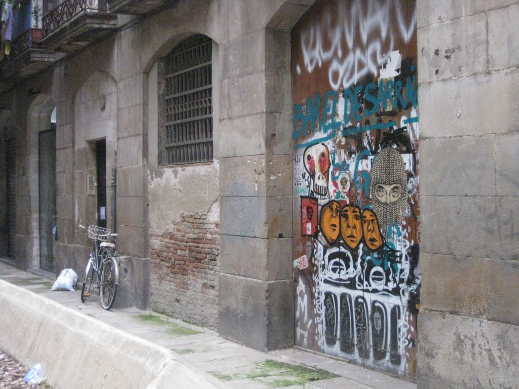 Barcelona urban art 3, mas ojos